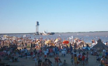 Clausuran dos paradores en la costa