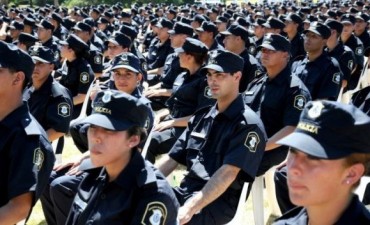 En total son 23 policías los que fueron trasladados al Operativo 
