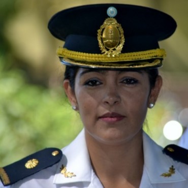 La comisario Myriam Acosta asume como jefe distrital