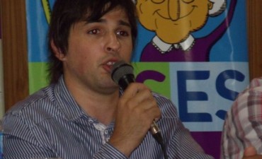 Lutri se fue brindando un informe de gestión