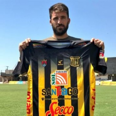 Olego jugara en Mitre