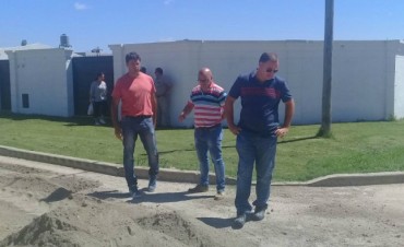 Recorrida del Intendente Poletti en Villa Ramallo