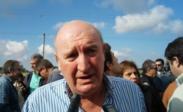 Pase a planta permanente:  Santalla respondió vía Whatsapp