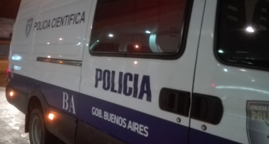 Dos hurtos y un robo