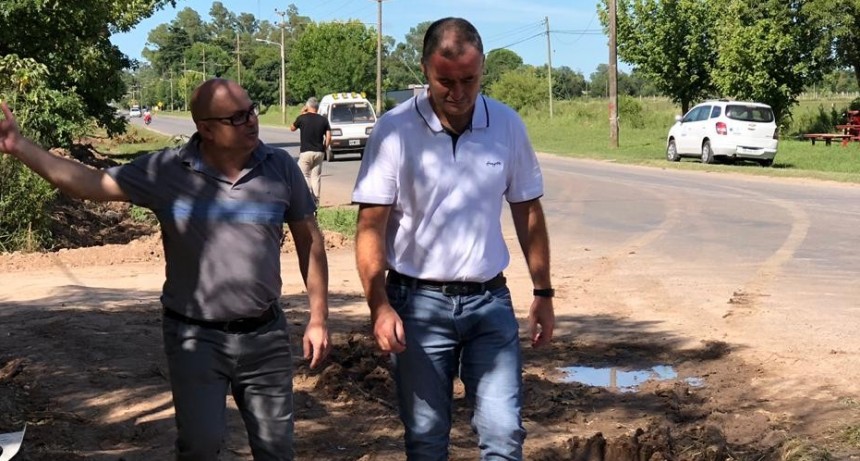 El Intendente Poletti y el Secretario de Obras y Servicios Públicos Leandro Torri recorrieron las obras que ejecuta el municipio