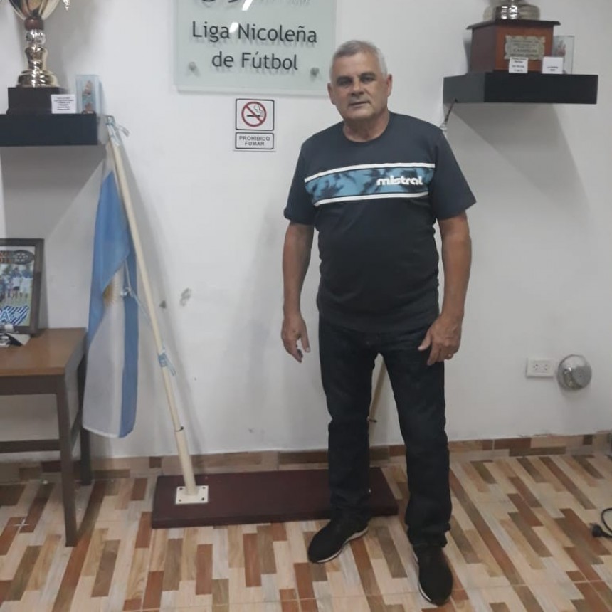 Oscar Bossoletti: “Tenemos que buscarle la vuelta y arrancar con el fútbol”