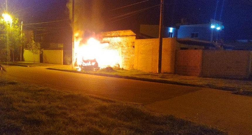 Incendio de un auto