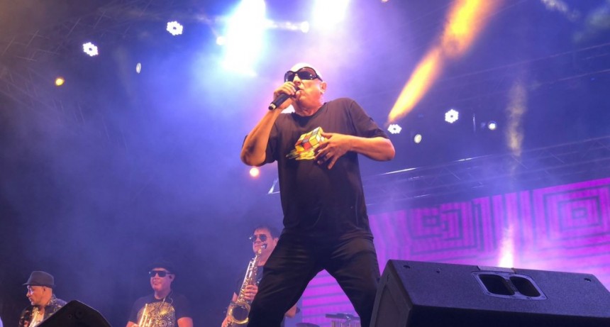 La fiesta volvió al río