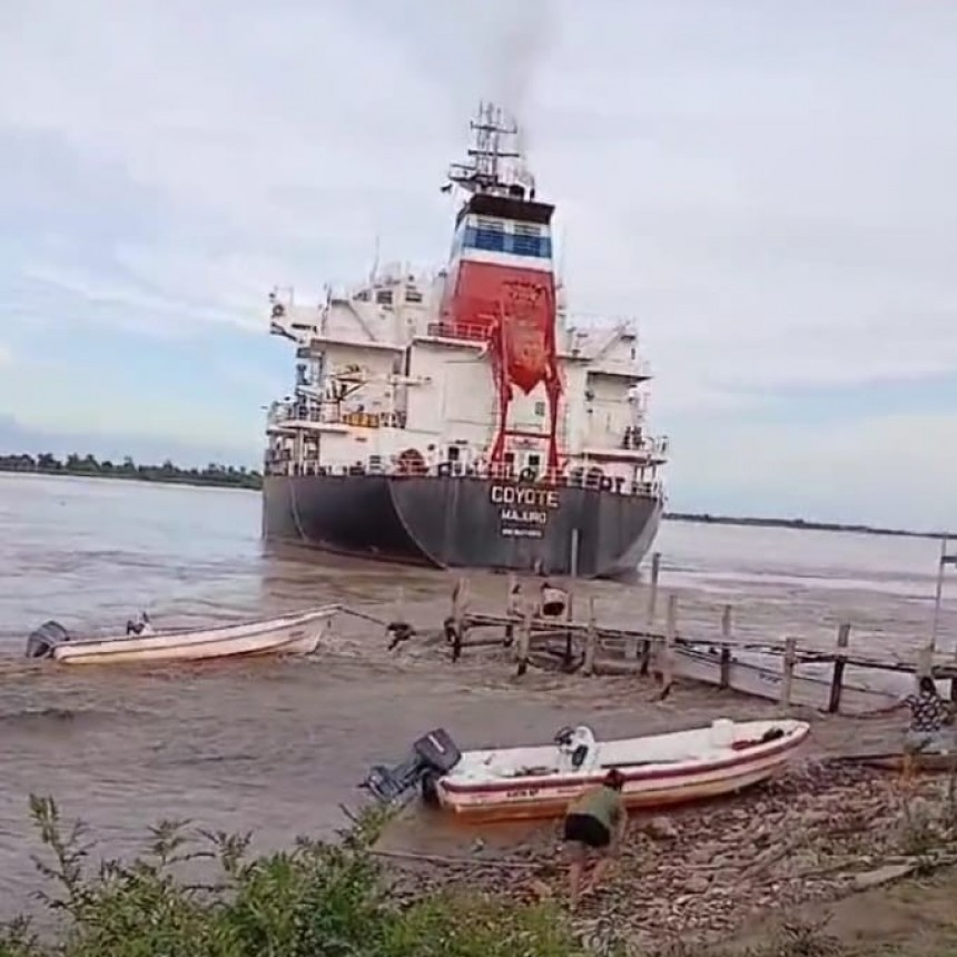 Maniobra peligrosa de un buque en 