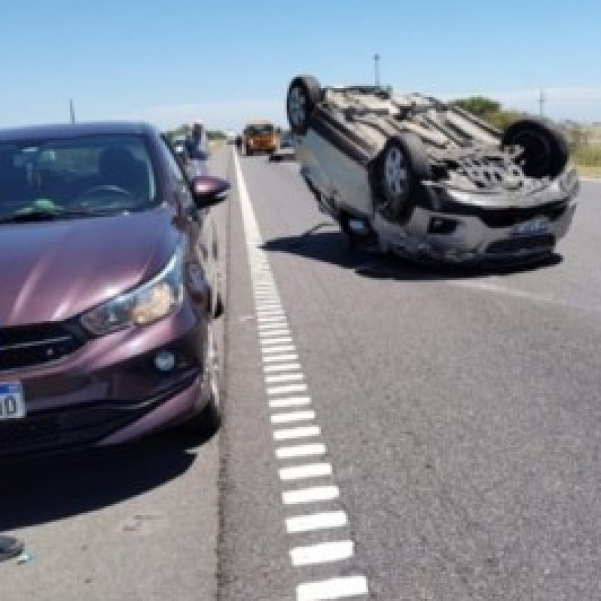 Vuelco en la Ruta 9 y una seguidilla de aprehensiones marcaron un fin de semana agitado