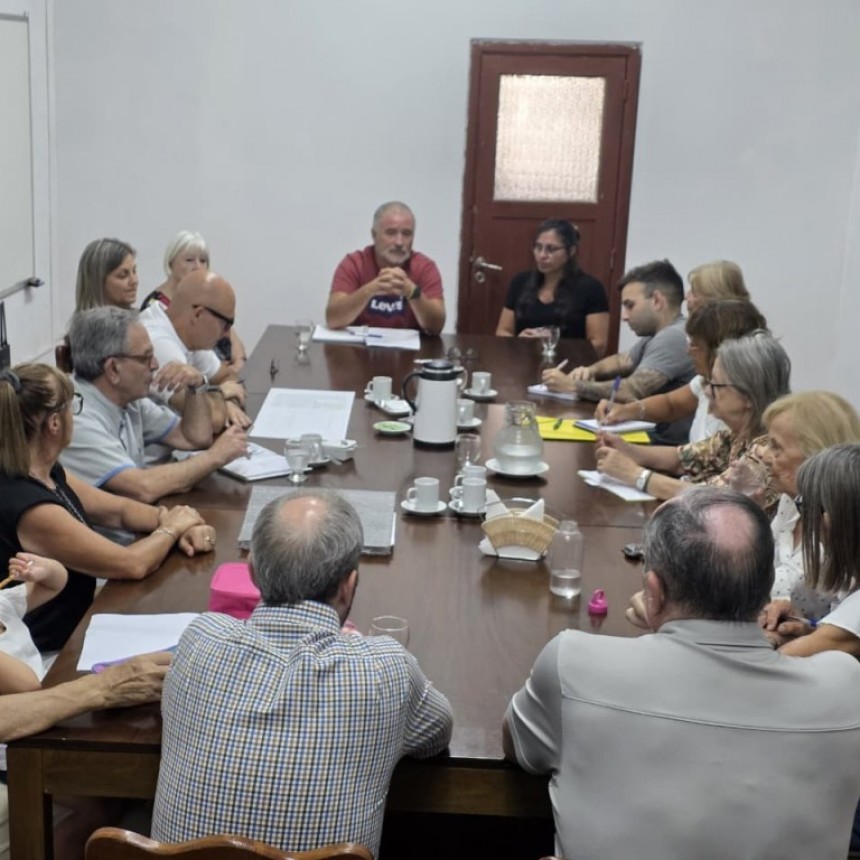 Avanza el proyecto para una nueva sala de oncolog&iacute;a en el Hospital Gomendio