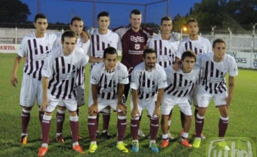 Defensores derrot&oacute; a Douglas Haig por 3 a 1 en un amistoso