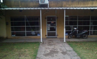 Asaltan un comercio de Ramallo amenazando con un arma blanca