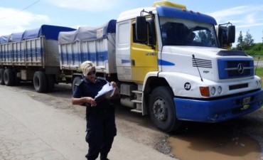 400 mil pesos de multa a camión arenero excedido de peso en San Pedro