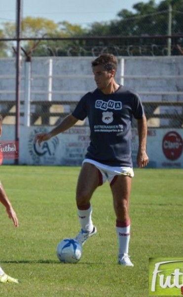 Defensores derrotó  3 a 0 a Douglas en un amistoso disputado en el “Salomón Boeseldín