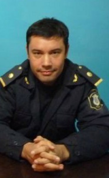 Estaba profugo y lo detuvo personal de la primera