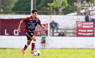 Defensores visita a Crucero del Norte