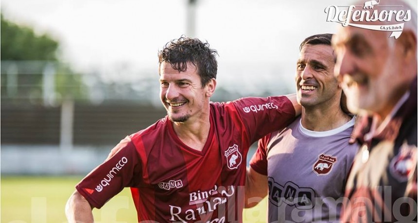 Defensores recibe a Villa Mitre de Bahía Blanca