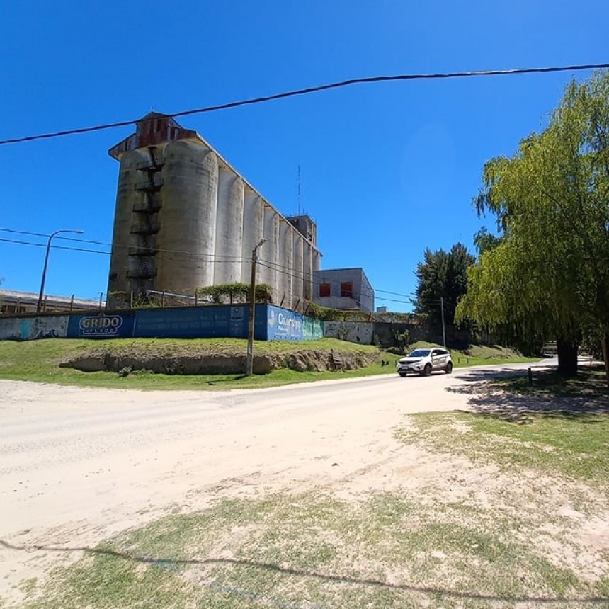 ¿Se transforman los viejos silos en un hotel?