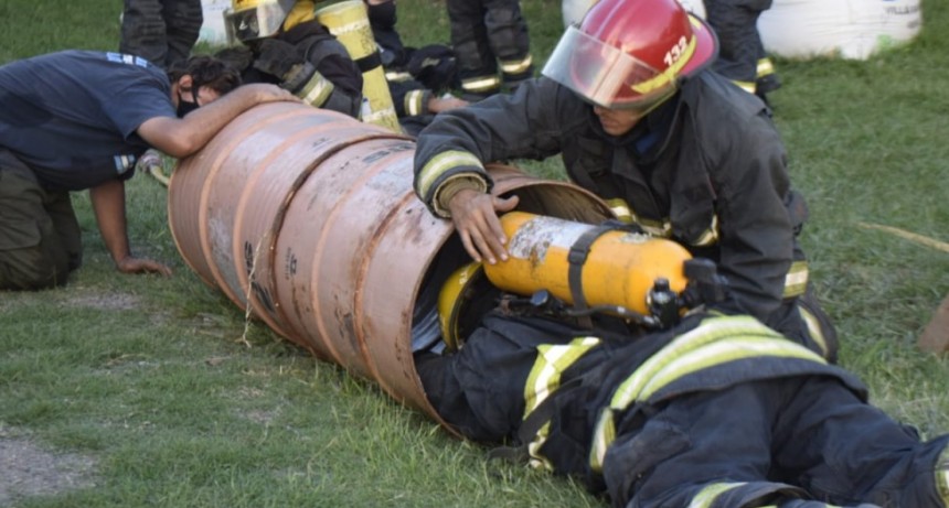 Bomberos Ramallo continua con su plan de capacitación