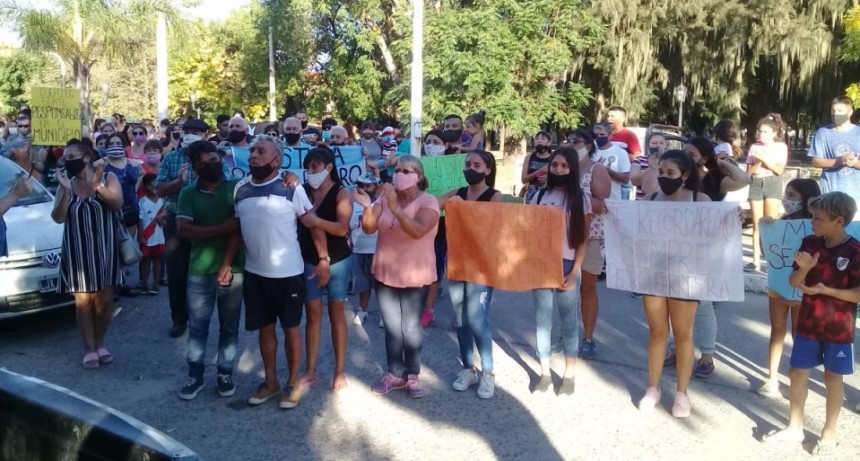Los vecinos pidieron seguridad y justicia; y cambios en la cartera de seguridad municipal