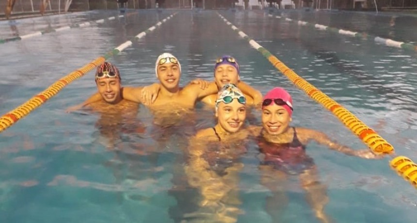 Nacional de Natación: Podios para Barloqui y Butti, buen torneo de todos