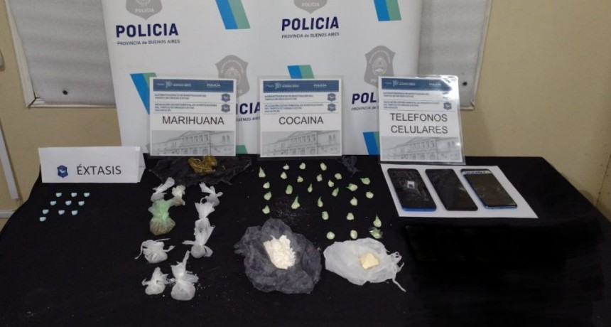 Dos detenidos por venta de drogas