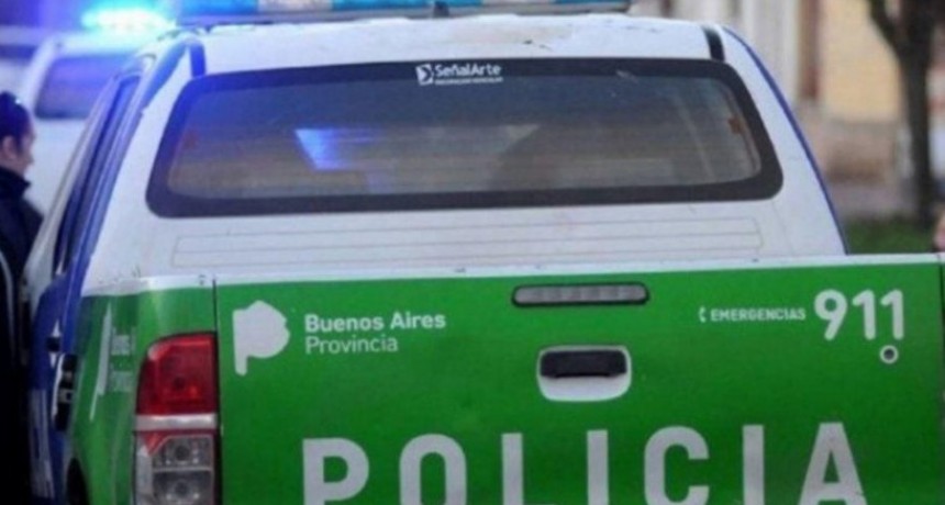 Le roban el auto a una empresa de remises