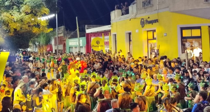 Villa Ramallo volvi&oacute; a latir al ritmo del Rey Momo