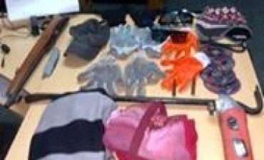 Detuvieron a peligroso delincuente, recuperando un auto robado en una concesionaria de Villa Ramallo