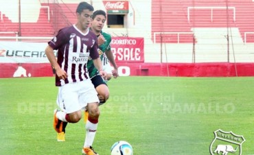 Defensores perdió con Chicago pero estuvo a la altura del desafío