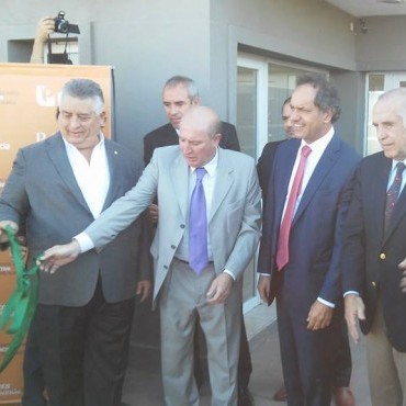 Scioli inauguró sede del Bapro en Parque Industrial Comirsa