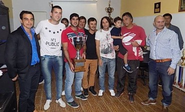 La Liga Nicoleña realizó la entrega de premios a los campeones 2015
