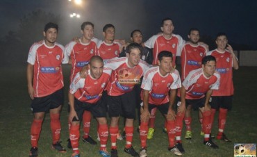 Matienzo visita a Atlético Baradero