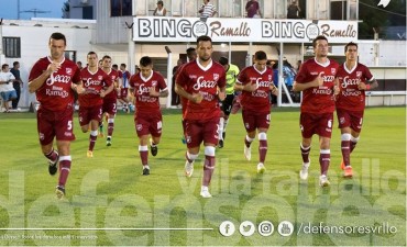 Defensores tratará de conservar la punta con Sarmiento. 