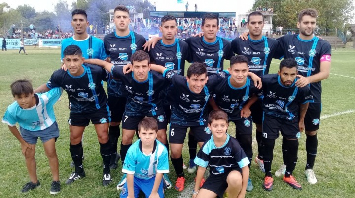 Social visita a Paraná con la necesidad de revertir el resultado