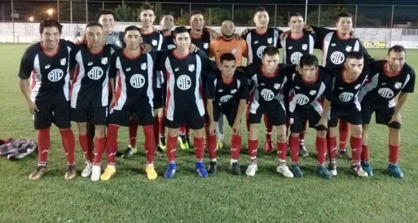 Matienzo derrotó a Defensores y es único puntero