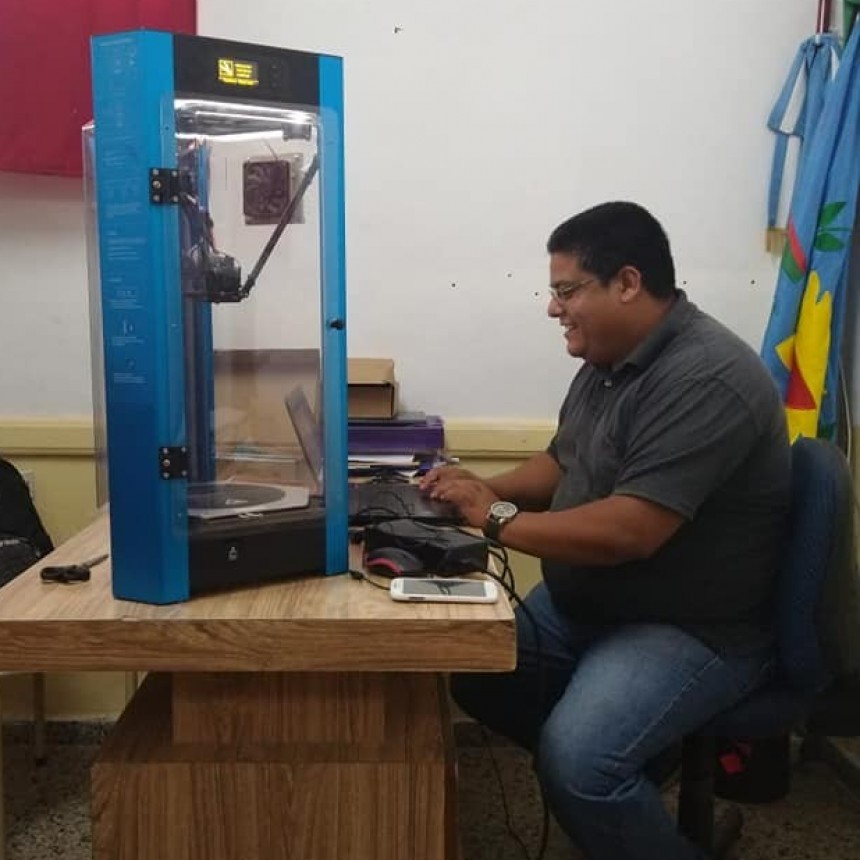 COVID-19: Desde las escuelas técnicas 1 y 2 empezaron a fabricar insumos sanitarios