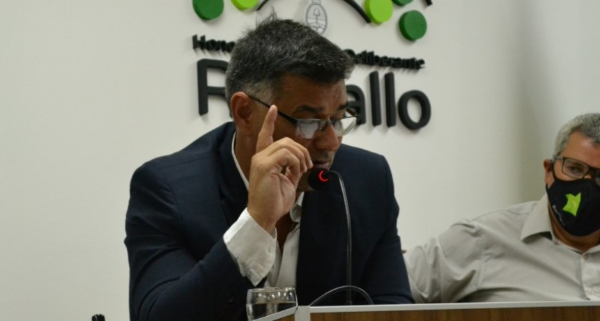 Intendente Perie “En el Hospital, transformamos un depósito de porquerías en una sala de terapia y en una sala de tomografía