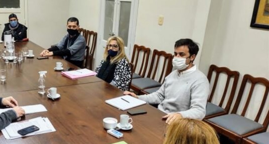 Se viene discusión salarial en la Municipalidad