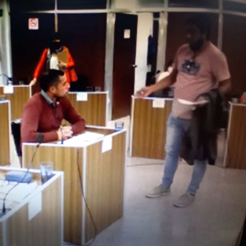 Hace instantes: Se suspendió la sesión en el concejo deliberante