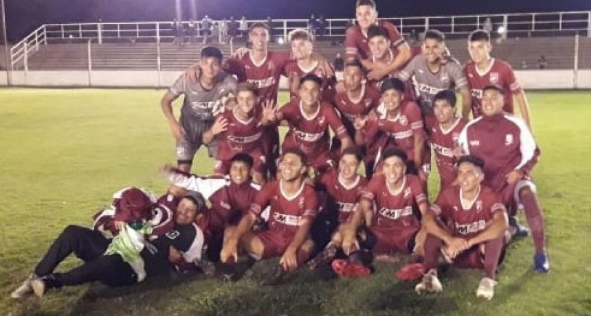 El clásico terminó igualado y Defensores paso a semifinales