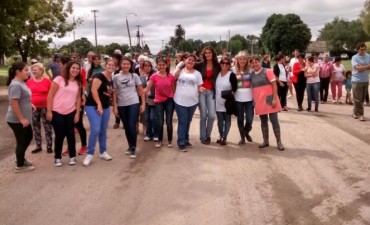 Los vecinos se movilizaron por el acceso a El Paraíso