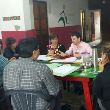  Suárez Erdaire se reunió con autoridades locales