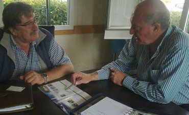 Santalla estuvo asesorando a funcionarios de Baradero