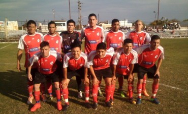 Matienzo venció a Sarmiento de Zarate por penales y es semifinalista