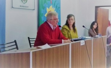 Hasta que hubo quórum sesionó el concejo