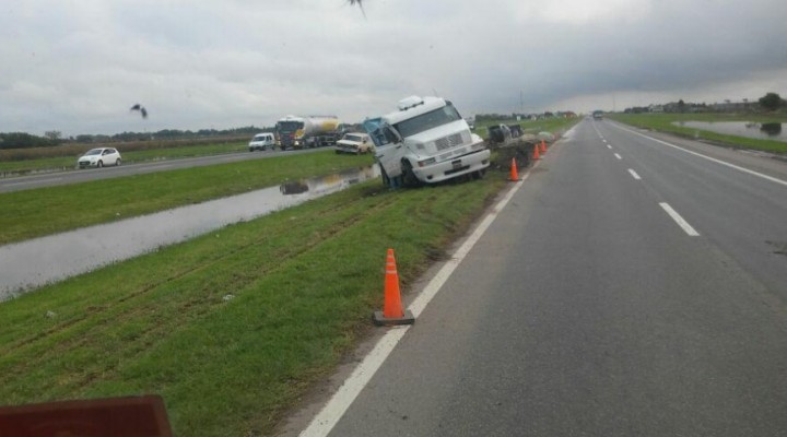 Violento accidente en el kilómetro 229