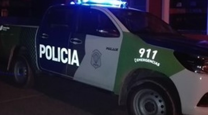 Se llevaron dinero y una notebook en una vivienda de calle Lazarin 