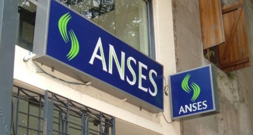 Hoy cobran el mes de abril jubilados y pensionados con DNI terminados en 3 de haberes que no superen los $17.859